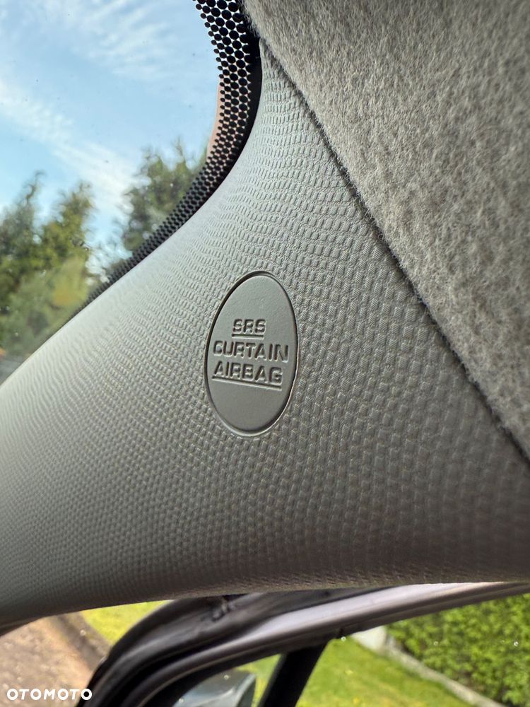 Toyota Yaris 1.33 VVT-i Executive - 19