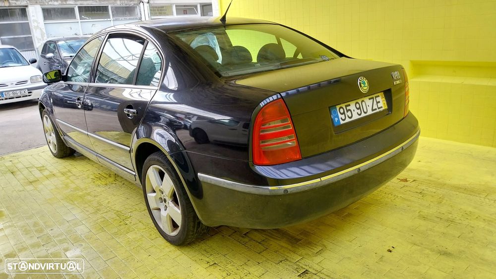 Skoda Superb 1.9 TDi Comfort - 18