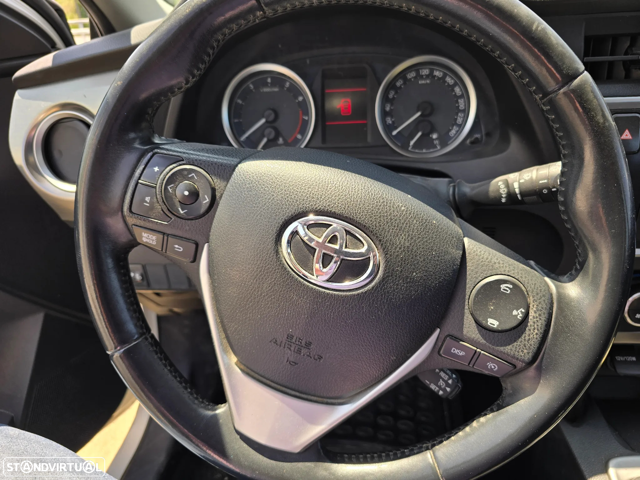 Toyota Auris Touring Sports 1.6 VVT-i Exclusive - 8