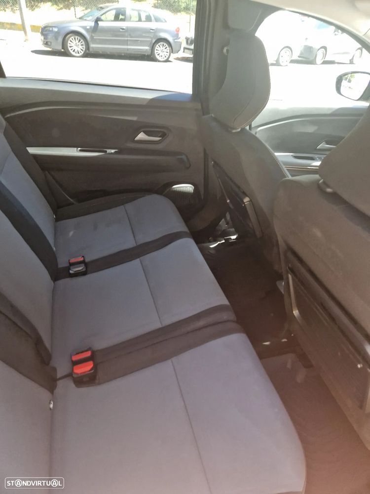 Dacia Jogger 1.0 ECO-G Extreme 7L Bi-Fuel - 16
