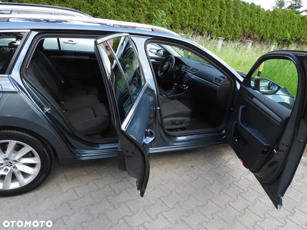 Skoda Superb 1.8 TSI Ambition DSG - 8