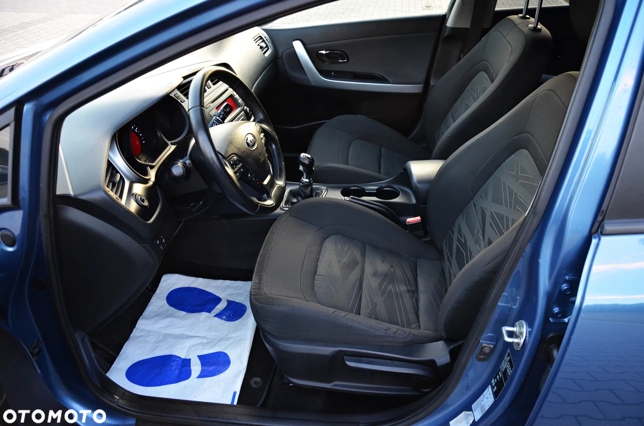 Kia Ceed - 26