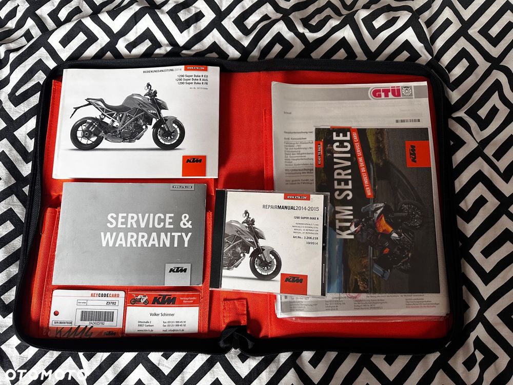 KTM Super Duke - 17