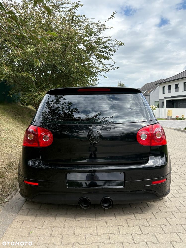 Volkswagen Golf 1.6 FSI Individual - 5