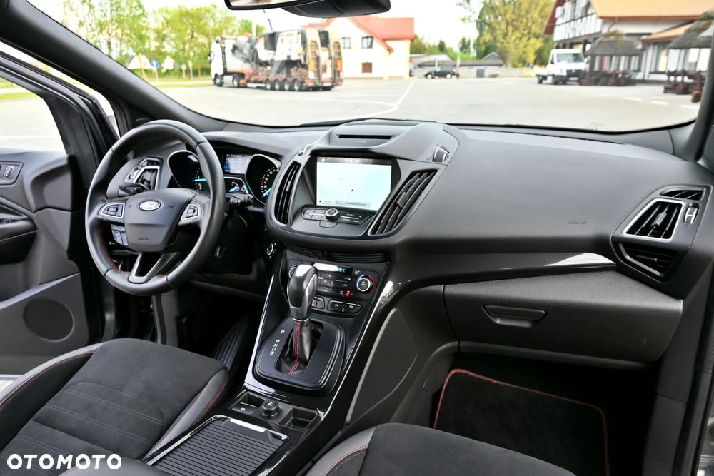 Ford Kuga 2.0 TDCi AWD ST-Line - 26