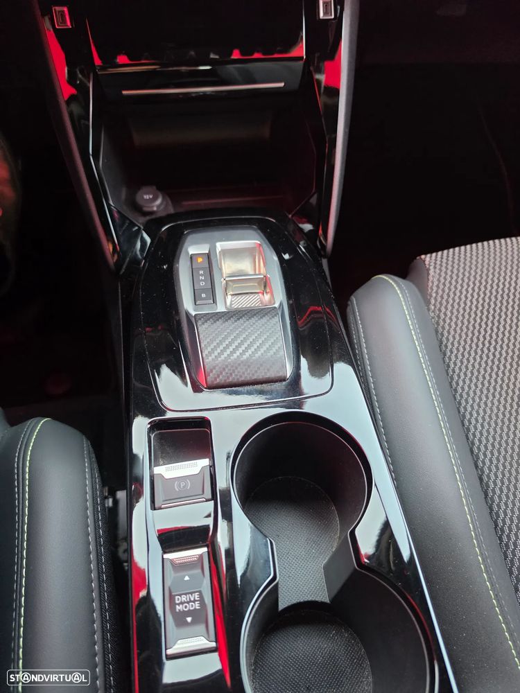 Peugeot e-2008 GT Pack - 17