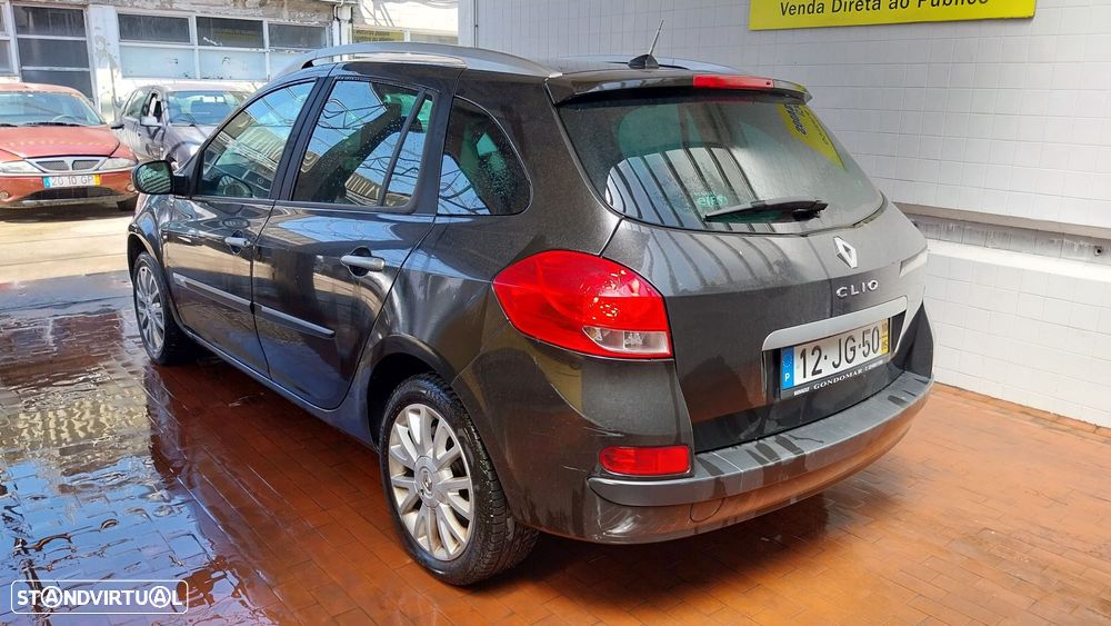 Renault Clio 1.5 dCi Dynamique S - 16