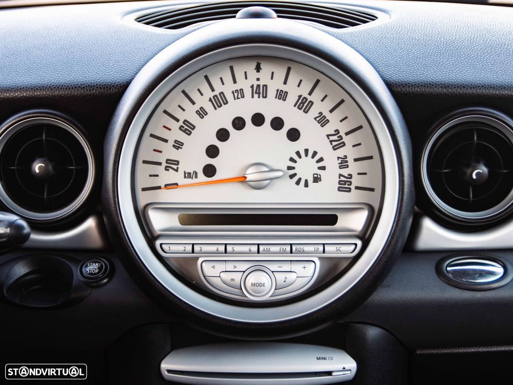 MINI 3 Portas Cooper D - 6