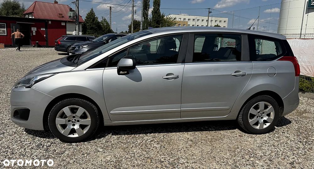 Peugeot 5008 1.6 Active 7os - 8