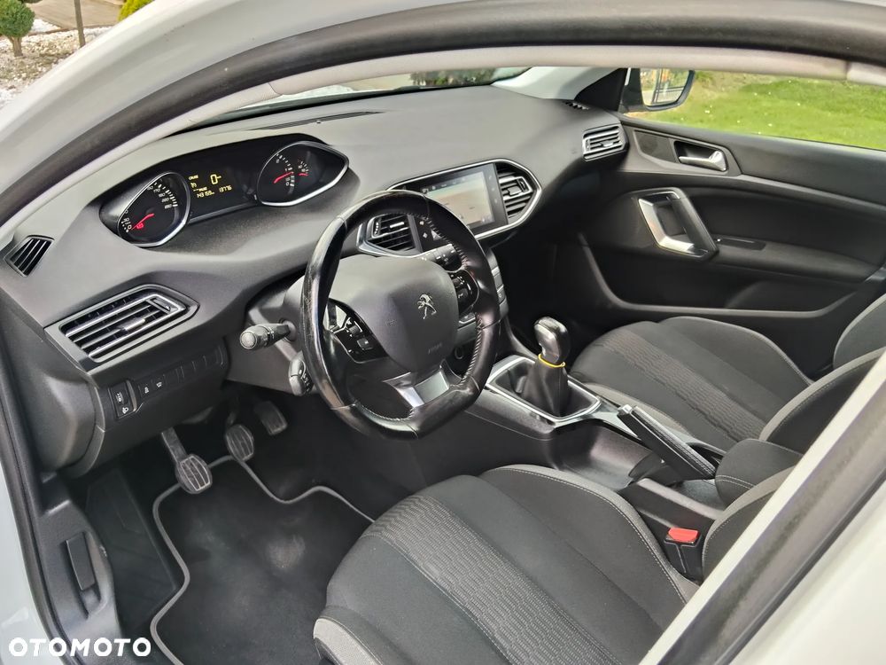 Peugeot 308 1.6 BlueHDi Active S&S - 21