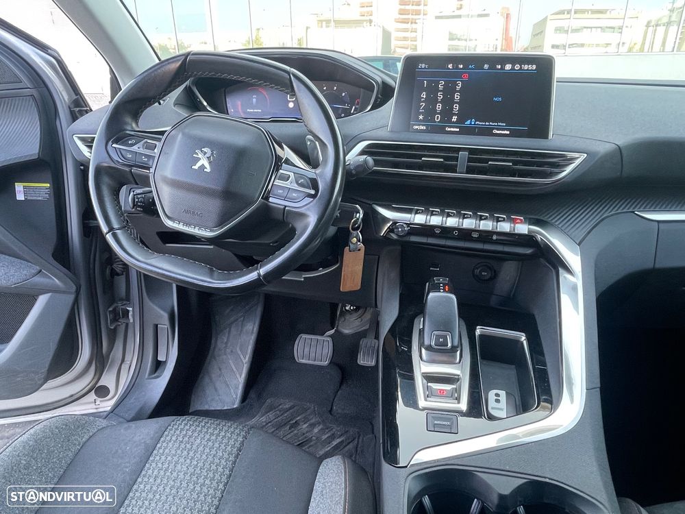 Peugeot 5008 1.5 BlueHDi Allure EAT8 - 14