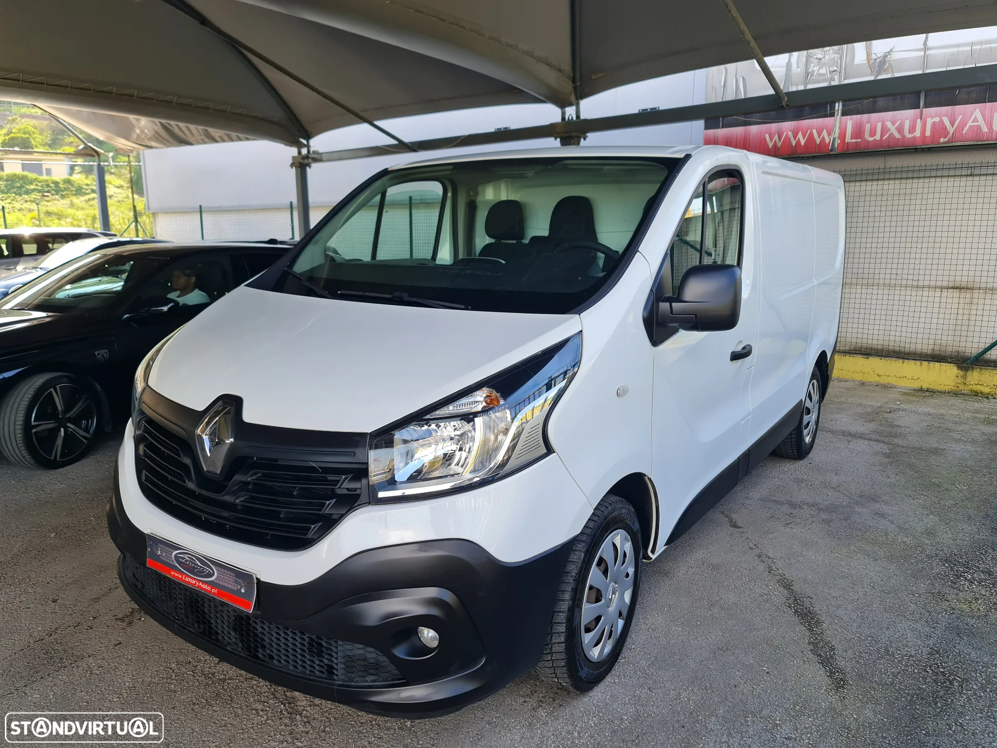 Renault TRAFIC 1.6 Dci 125CV * GPS/ AC/ IVA DEDUTÍVEL * - 4