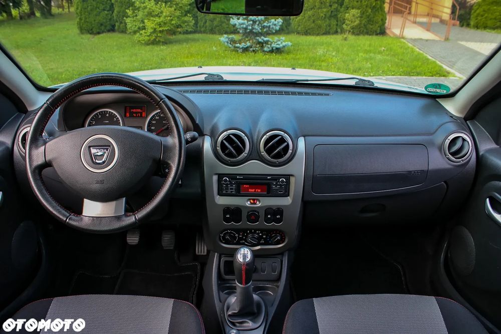 Dacia Duster 1.6 - 20