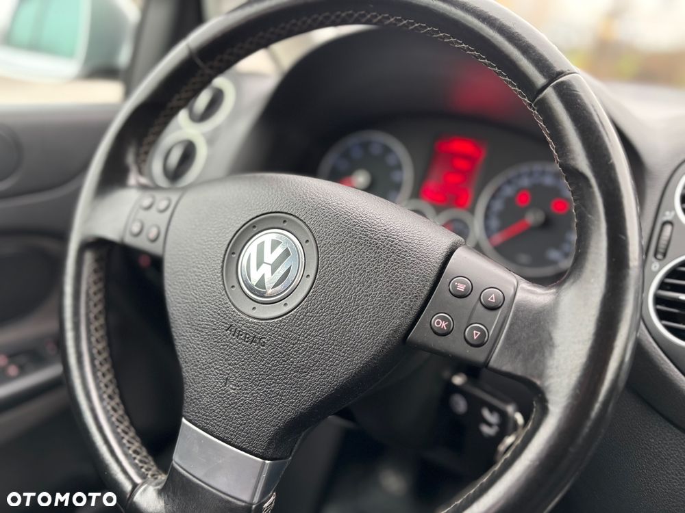 Volkswagen Golf Plus - 14