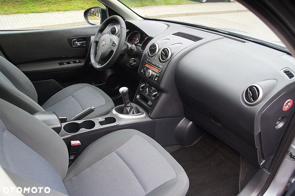 Nissan Qashqai 1.6 I-Way - 16
