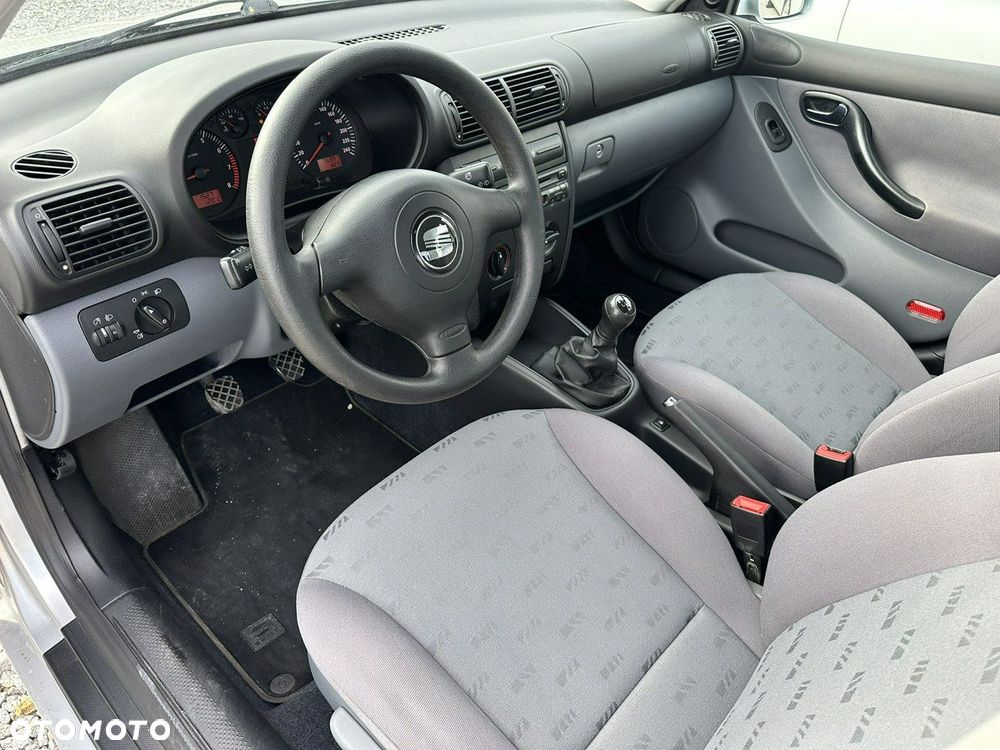 Seat Leon 1.6 Stella - 11