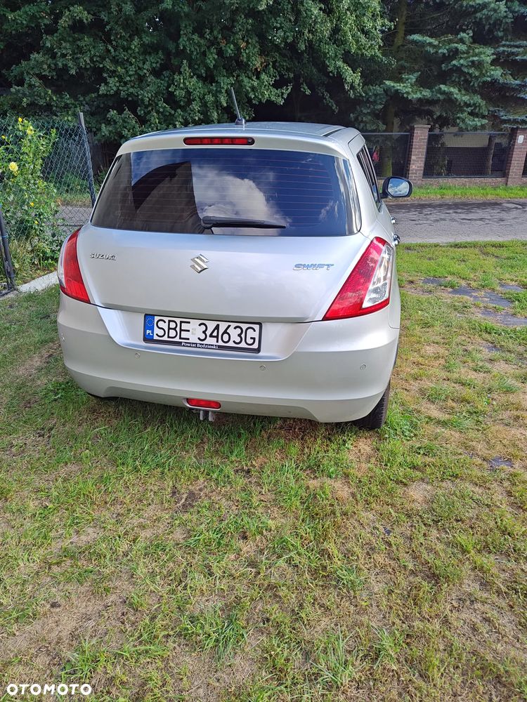 Suzuki Swift 1.2 Comfort Plus - 4