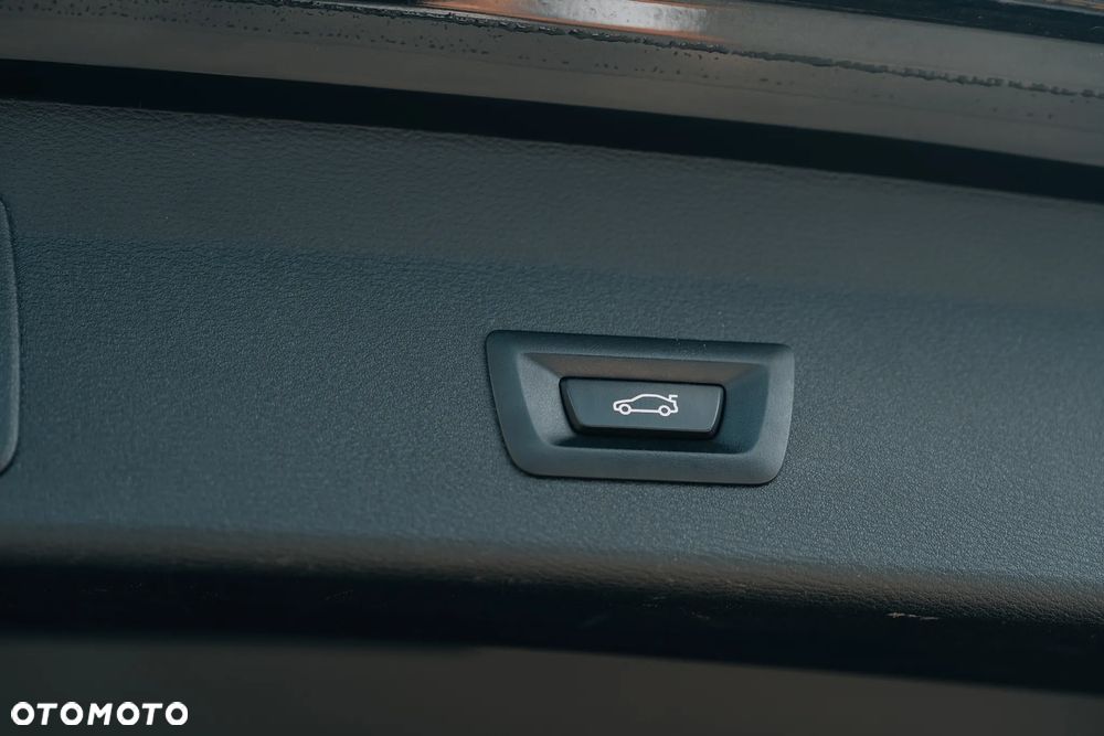 BMW X1 sDrive18d M Sport - 21