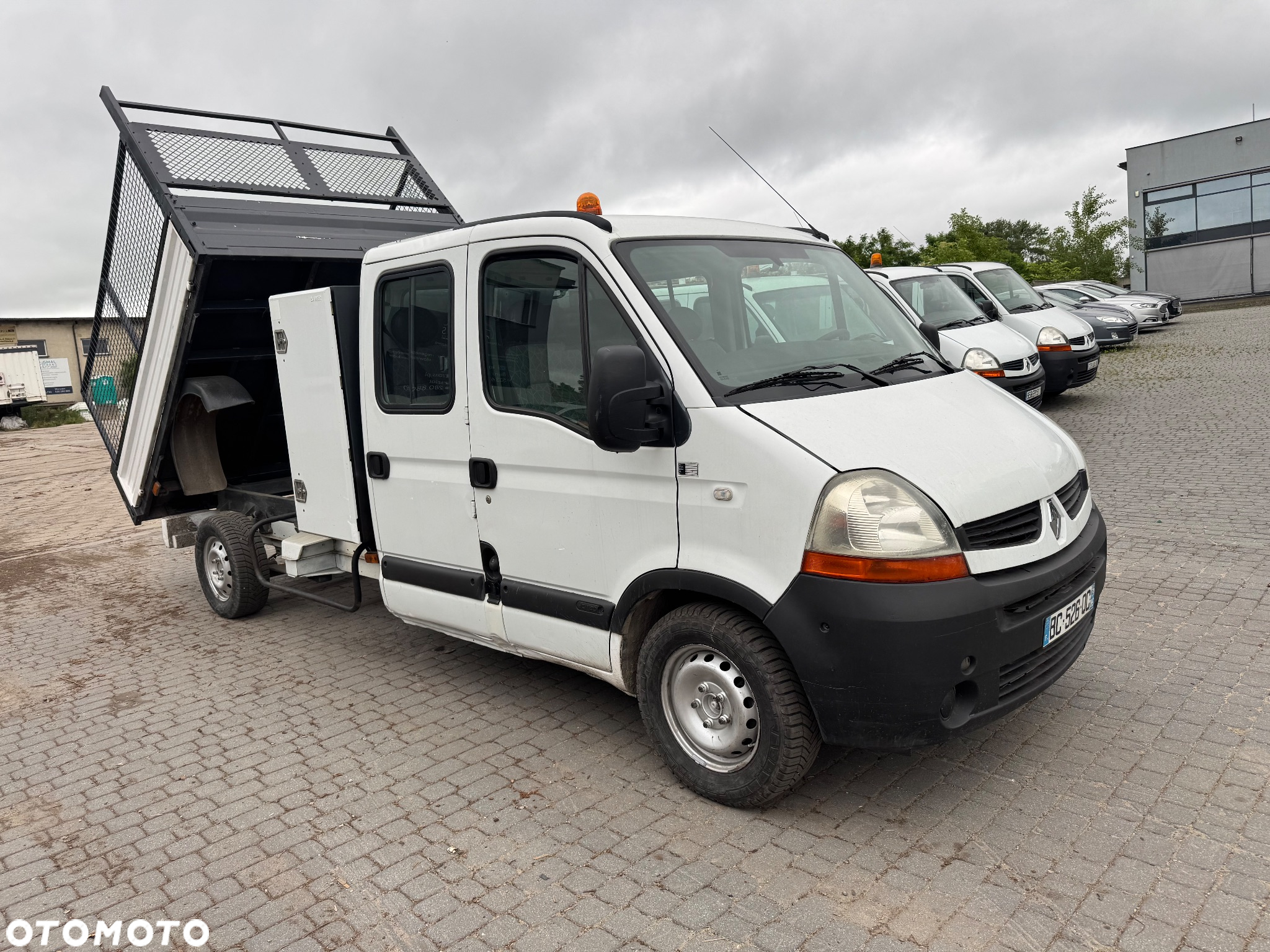 Renault Master 2009 r. Wywrotka Kiper Brygadówka 7 Osobowy Dubelkabina Dobelkabina Wywrot Doka - 5