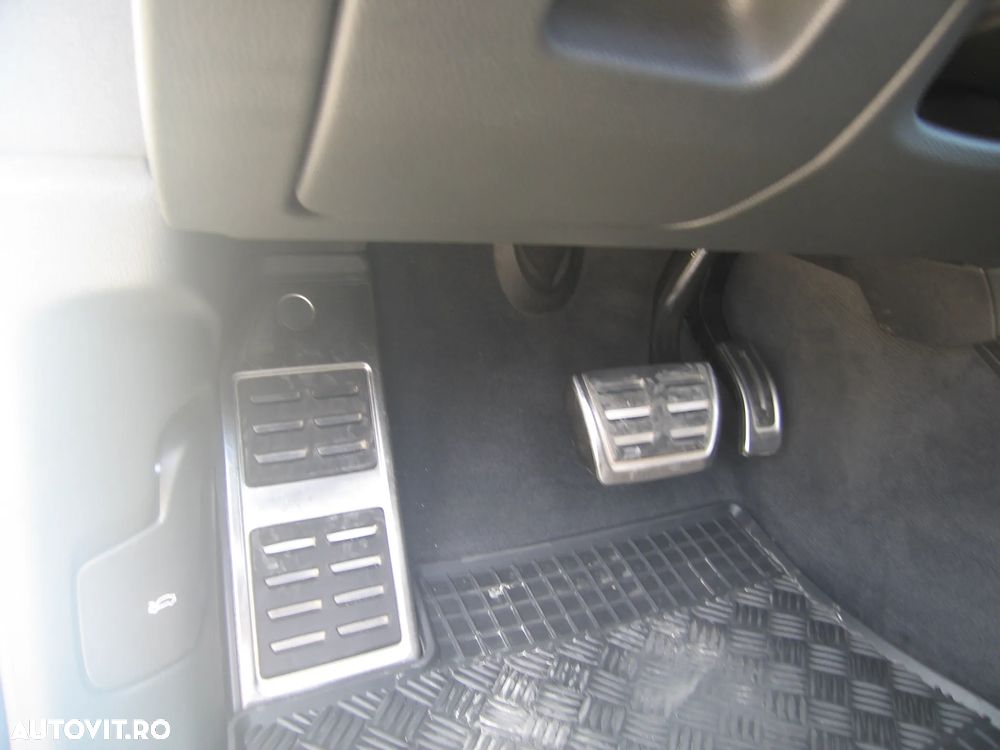 Audi Q8 - 15