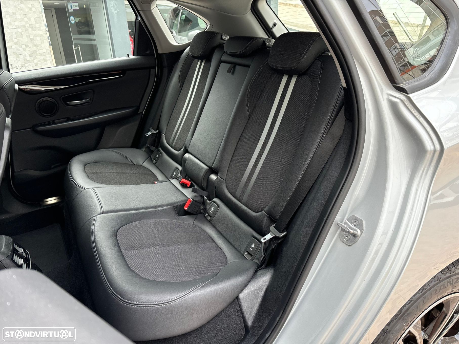 BMW 225xe Active Tourer Line Sport - 12