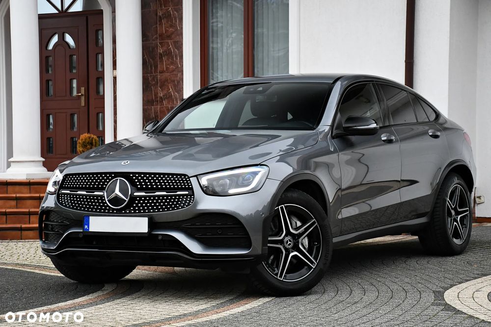 Mercedes-Benz GLC 200 4Matic 9G-TRONIC AMG Line - 4