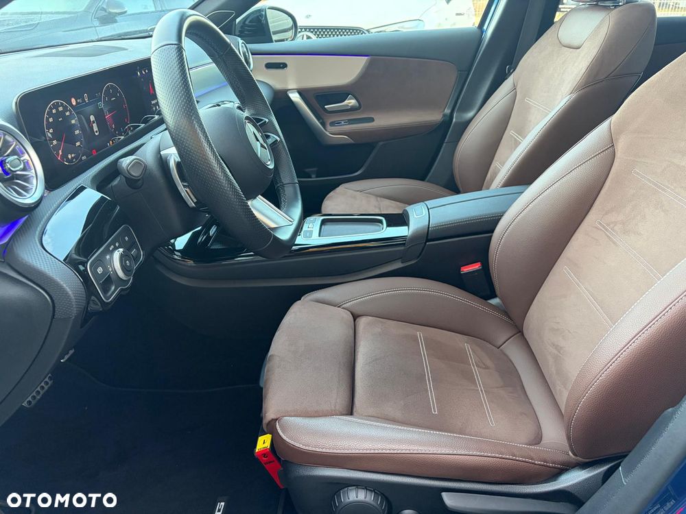 Mercedes-Benz Klasa A 200 d AMG Line 8G-DCT - 10