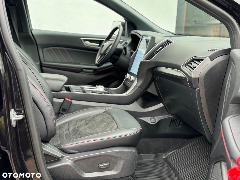 Ford Edge - 17