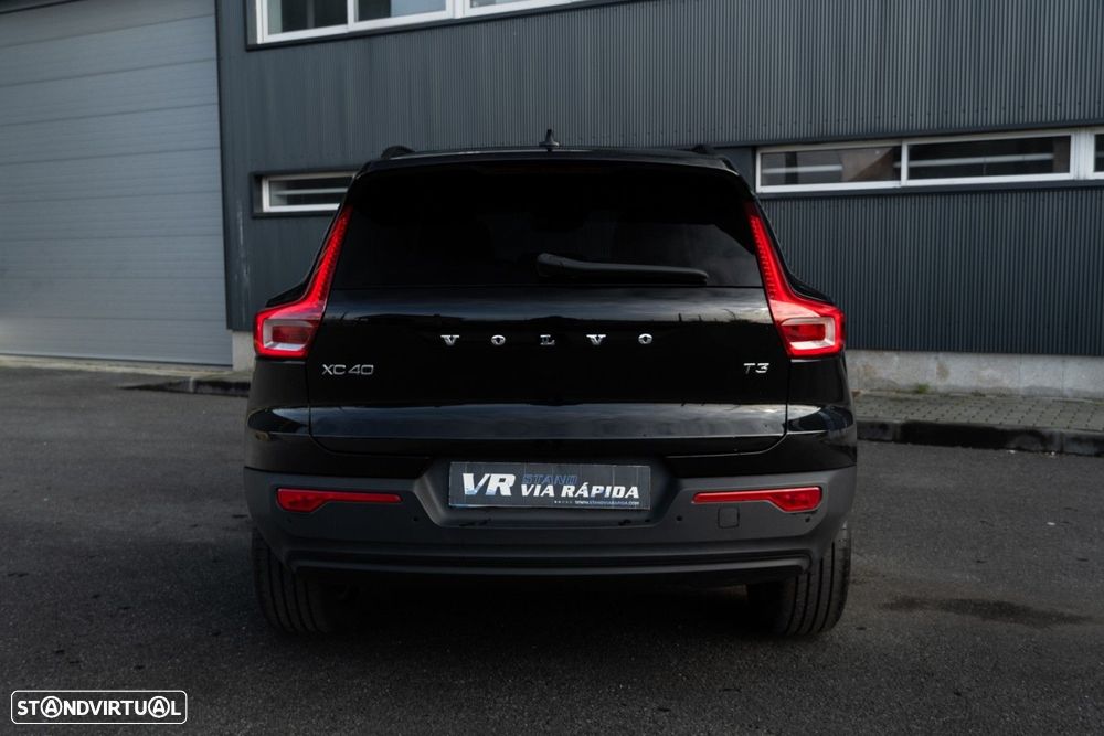 Volvo XC 40 1.5 T3 Tech Edition - 6