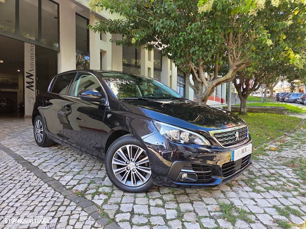 Peugeot 308 1.2 PureTech Allure EAT8 - 4