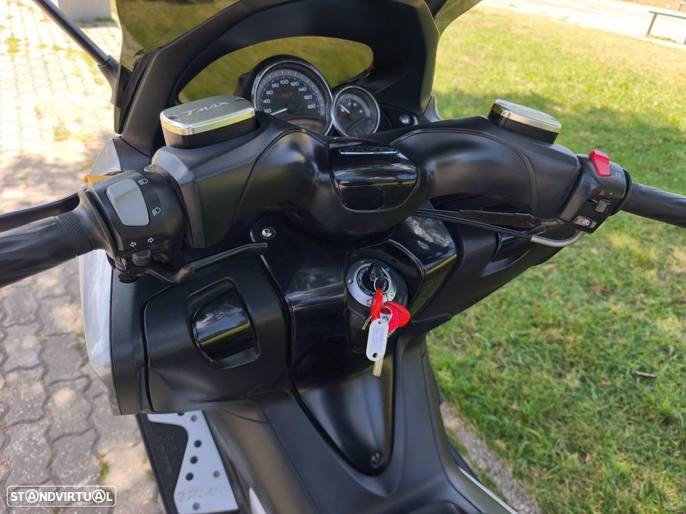 Yamaha TMAX 500 - 12