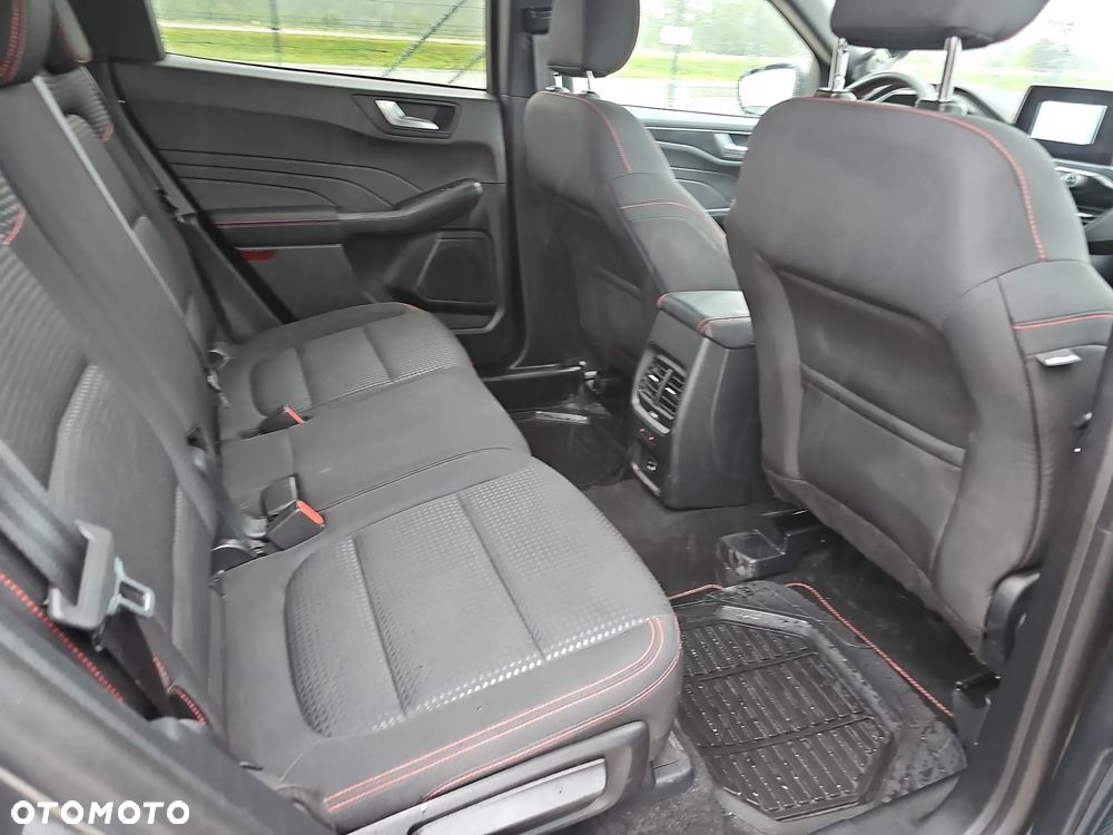 Ford Kuga 1.5 EcoBoost FWD ST-Line - 22