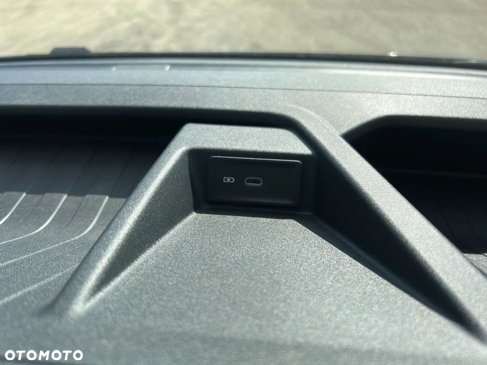Volkswagen Crafter 35 Brygadówka/Furgon L4H3, 2.0BiTDI 177KM, 4490mm, Wysoki dach, r.o. 4490 - 34