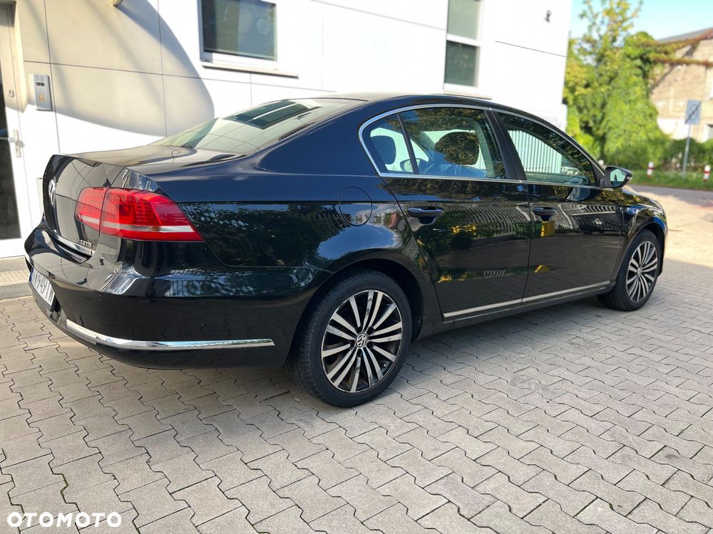 Volkswagen Passat 2.0 TDI Comfortline - 5