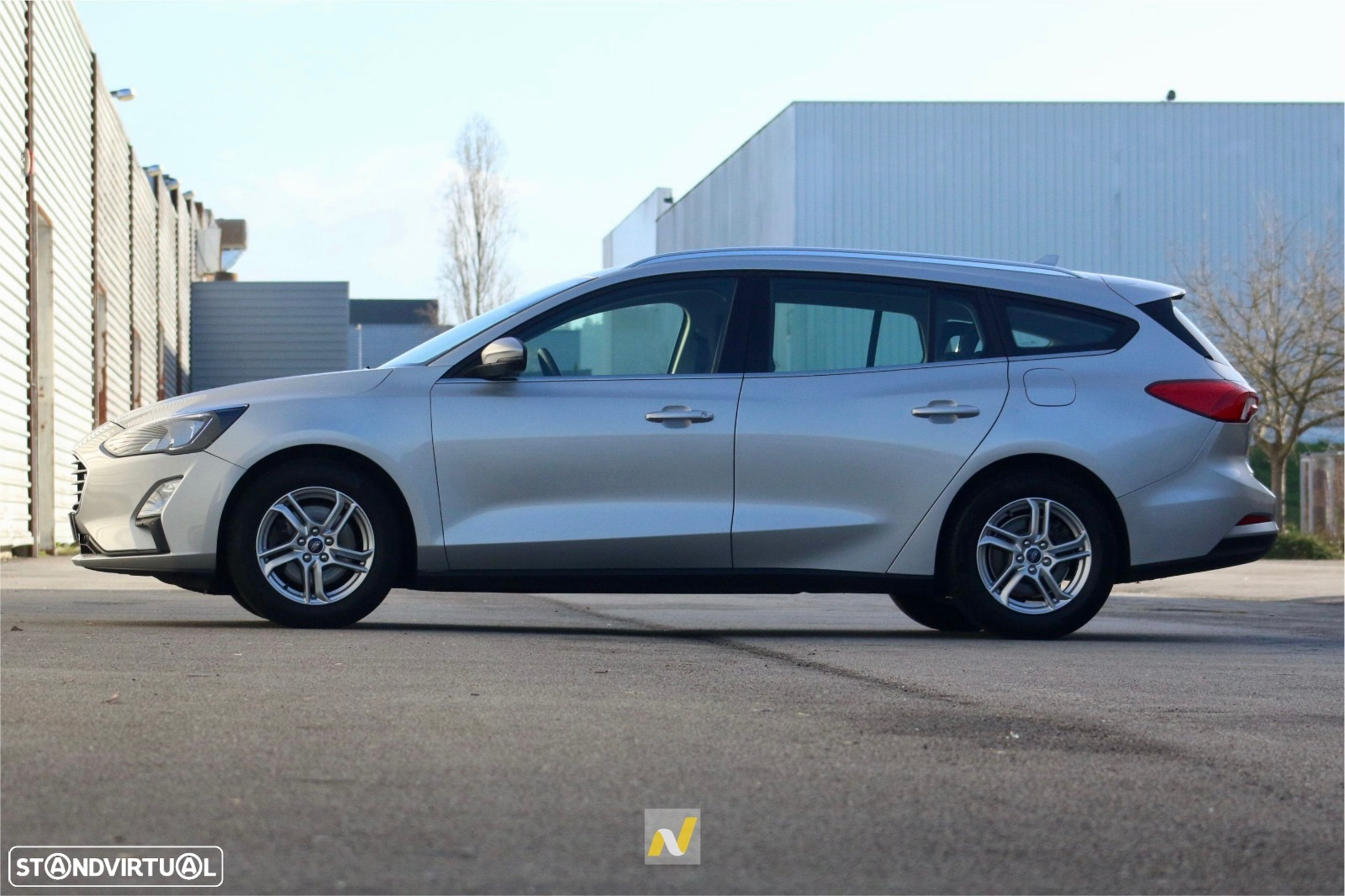 Ford Focus SW 1.0 EcoBoost Hybrid TITANIUM EDITION - 5