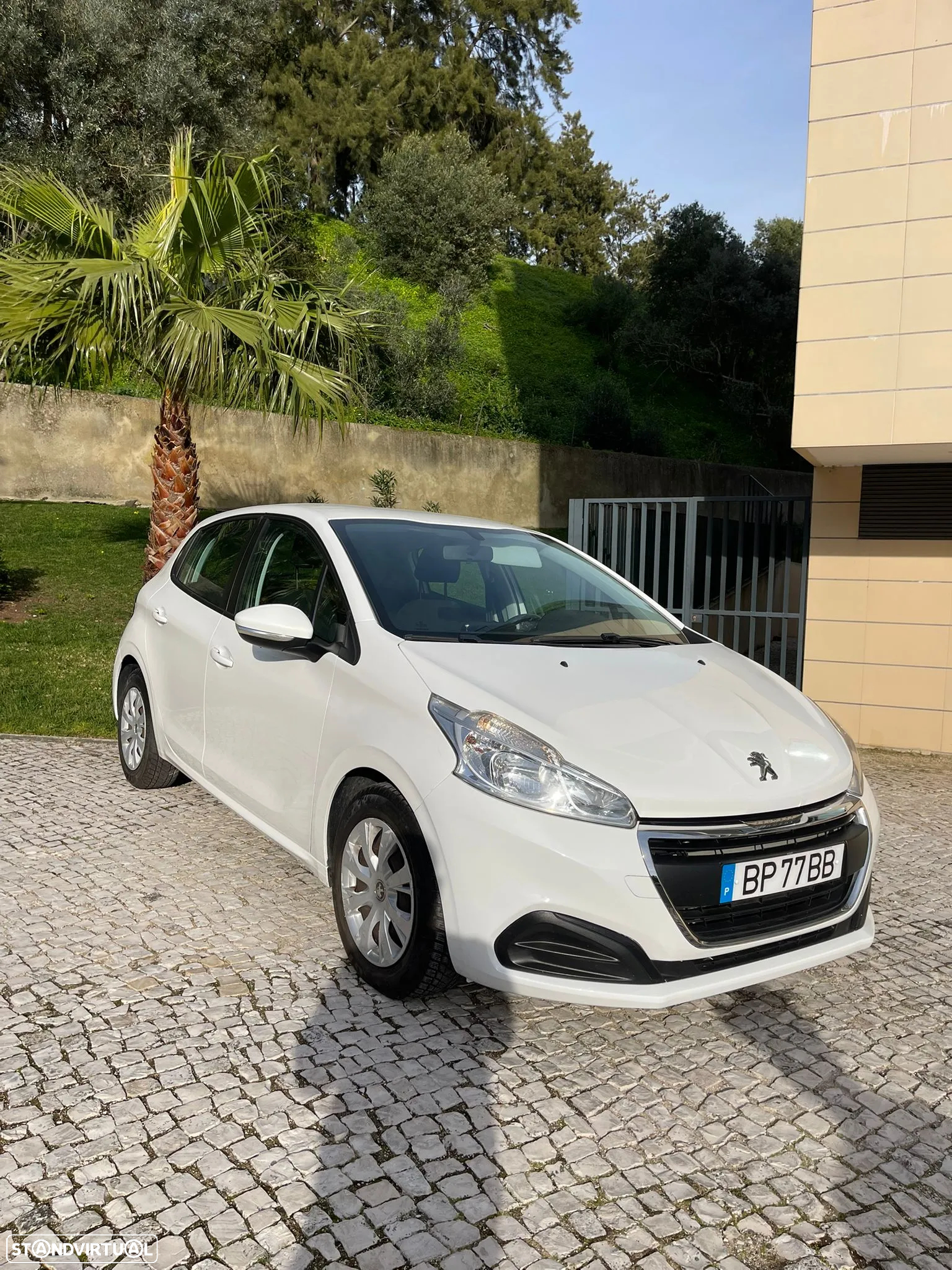 Peugeot 208 1.6 BlueHDi Active - 2