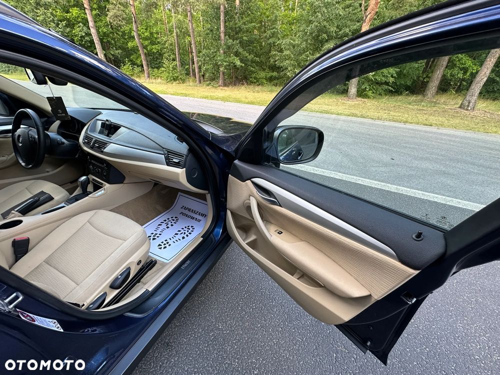 BMW X1 sDrive18i - 27