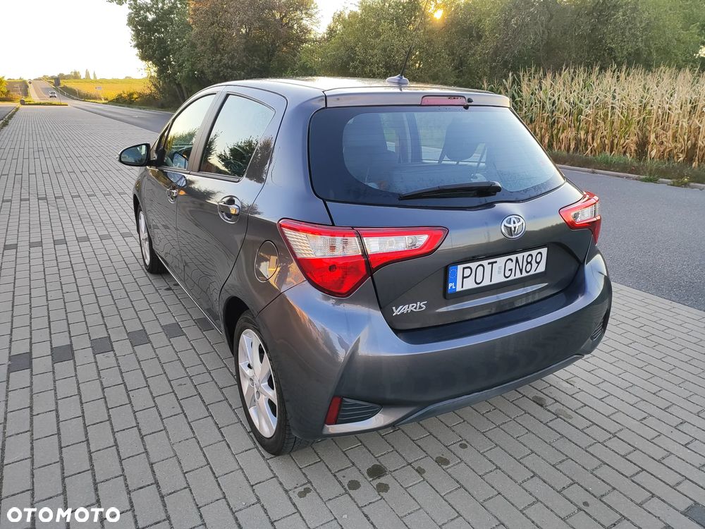 Toyota Yaris 1.5 Life - 22