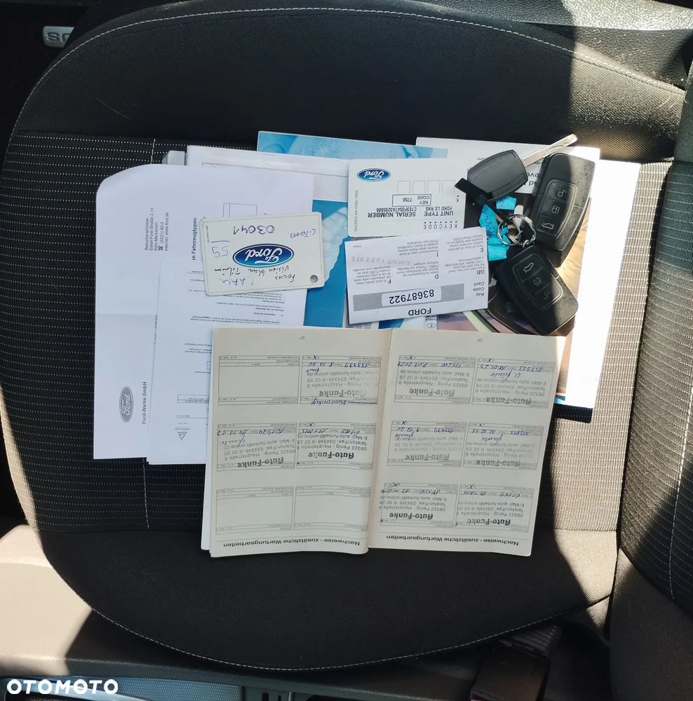Ford Focus 1.6 16V Style+ - 18