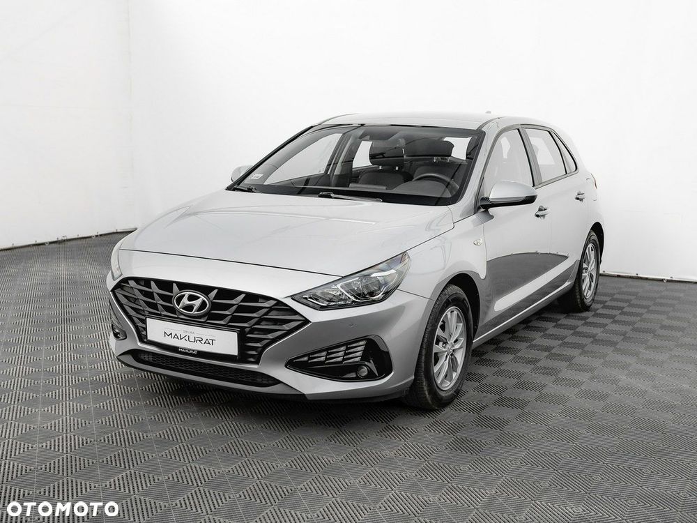 Hyundai i30 1.5 DPI Classic + - 3