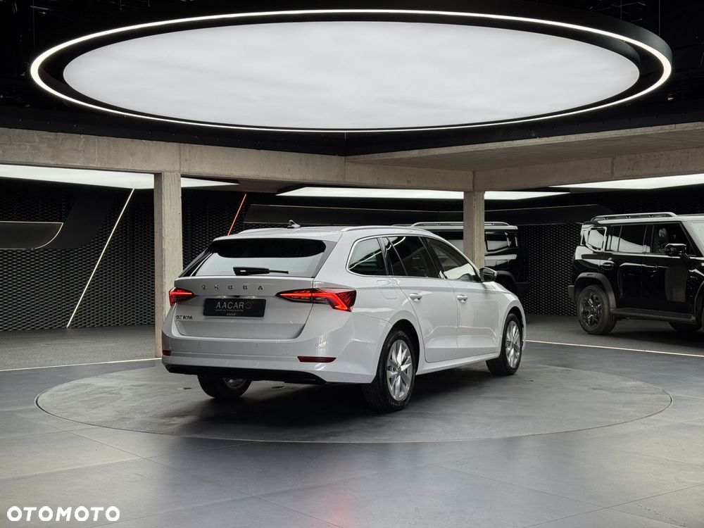 Skoda Octavia 2.0 TDI Ambition DSG - 6