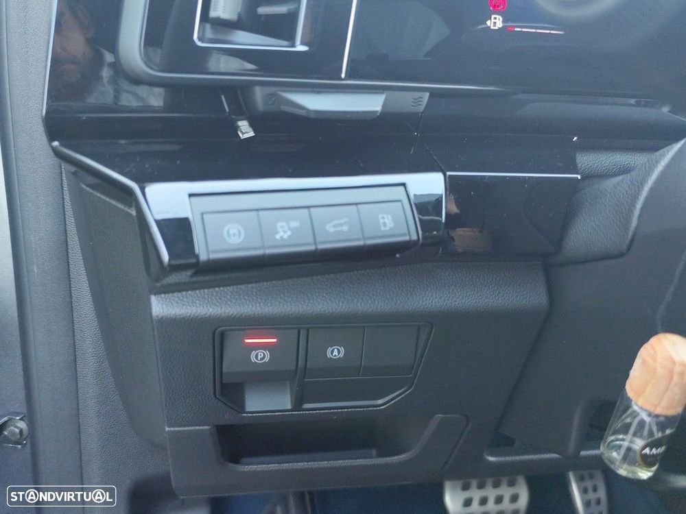 Renault Rafale 1.2 Hyper Hybrid E-Tech Esprit Alpine - 19