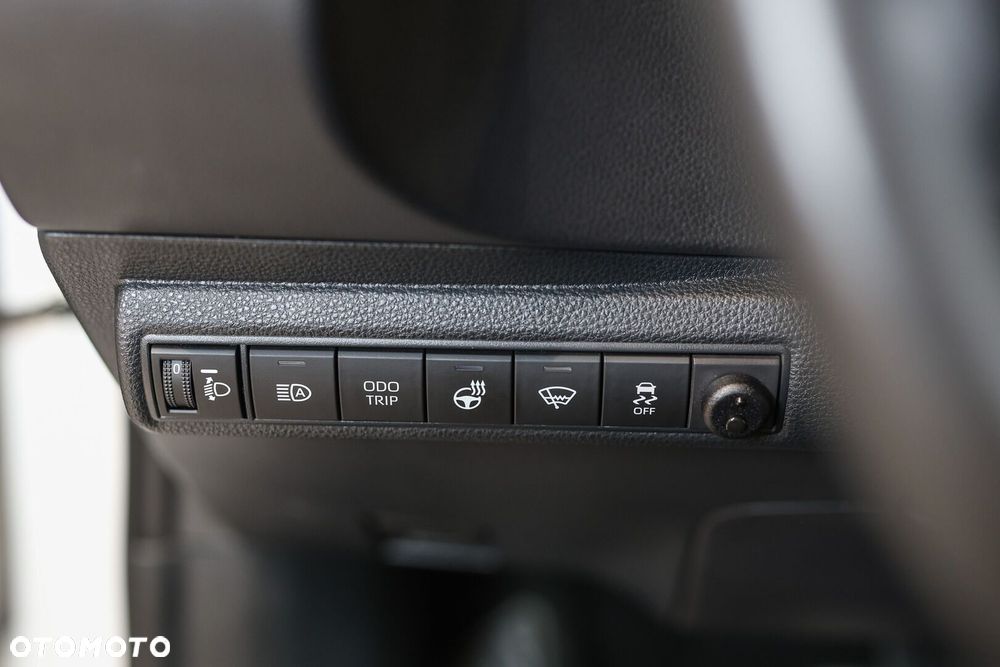Toyota Corolla 1.8 Hybrid Comfort - 34