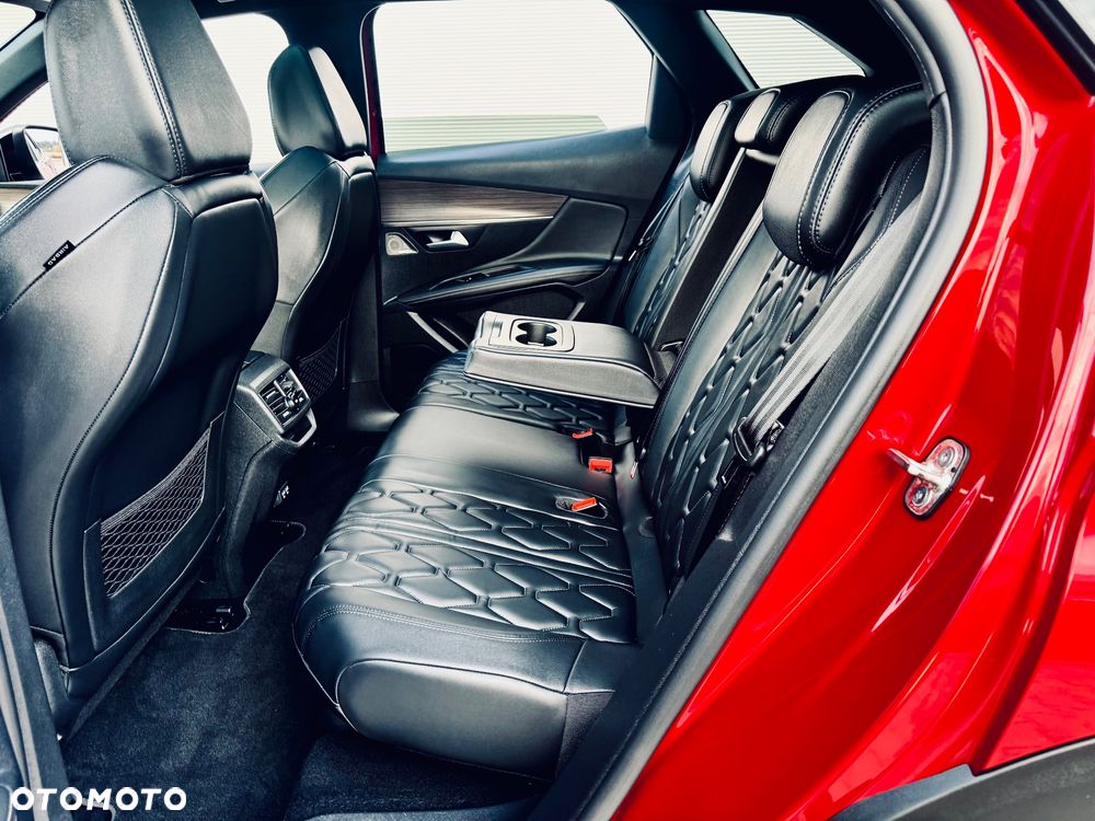 Peugeot 3008 1.5 BlueHDi GT S&S EAT8 - 31