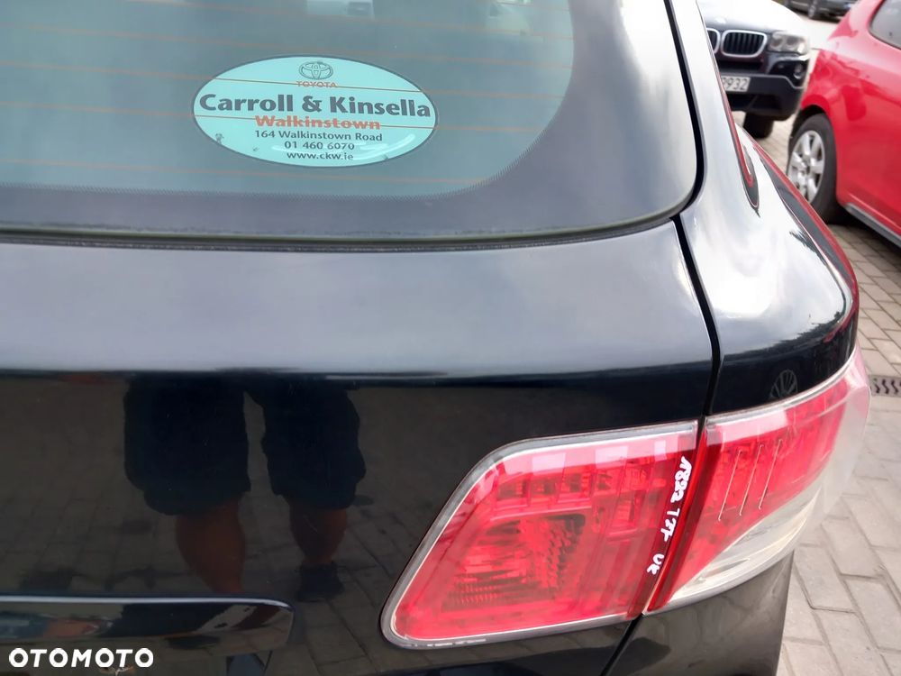 TOYOTA AVENSIS T27 KLAPA BAGAŻNIKA TYLNA TYŁ KOMBI KOLOR: 209 - 9