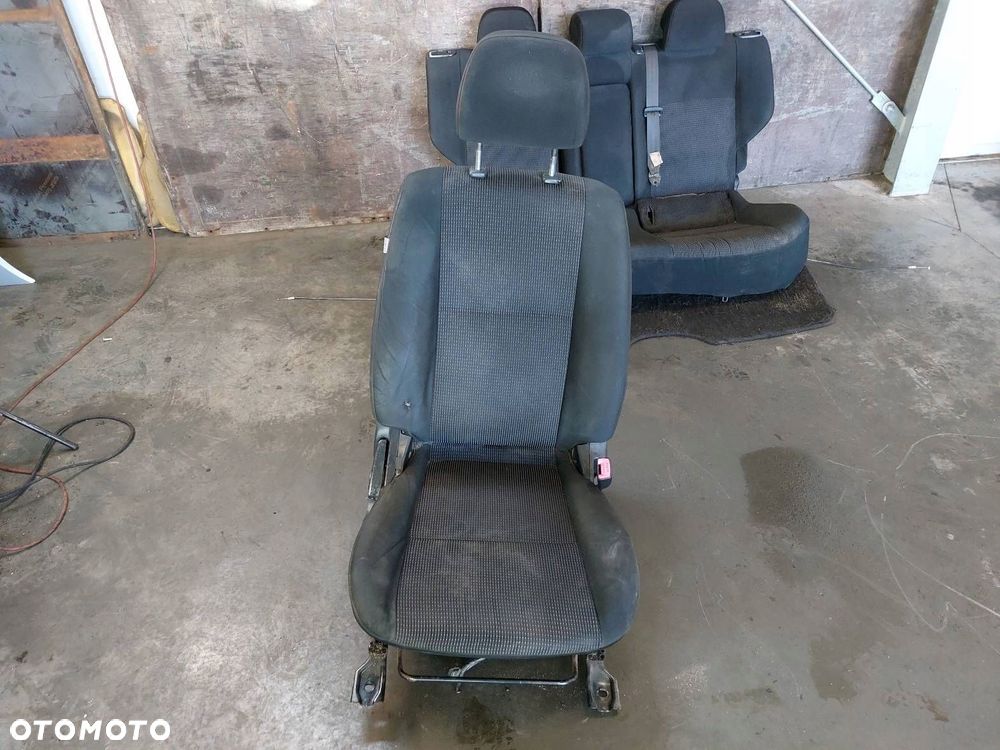 FOTELE KOMPLET LEWY PRAWY KANAPA TYŁ MITSUBISHI LANCER VIII - 9