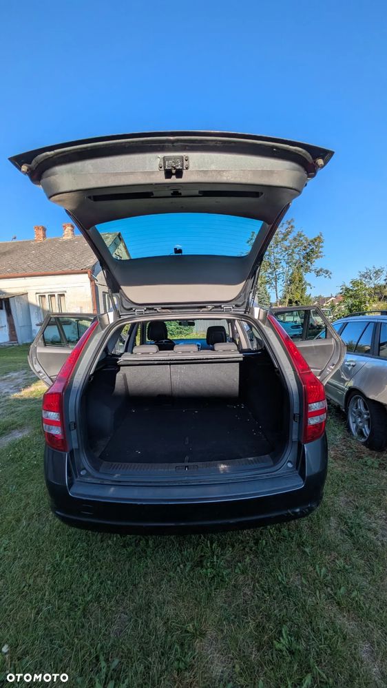 Kia Ceed 1.6 Crdi Comfort + - 11