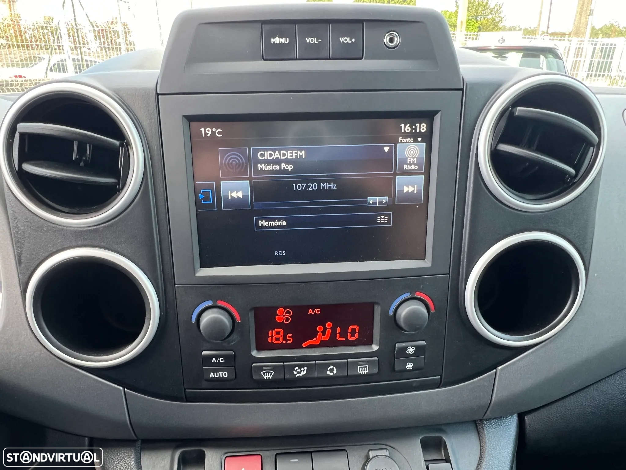 Peugeot Partner 1.6 BlueHDi Confort - 18