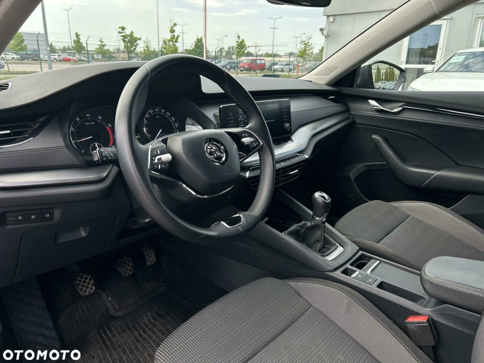 Skoda Octavia 1.5 TSI ACT Ambition - 9