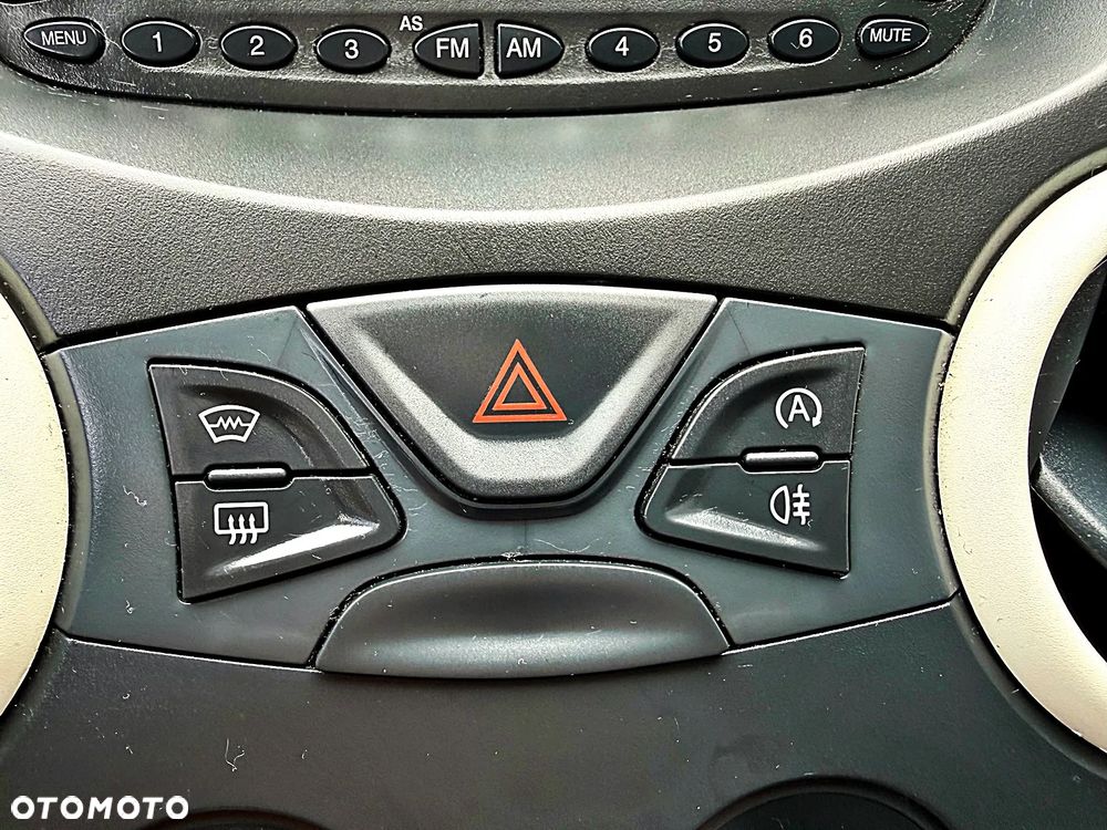Ford KA 1.2 Start-Stopp-System Titanium - 24